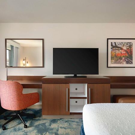 Hampton Inn & Suites Сан Маркос Экстерьер фото