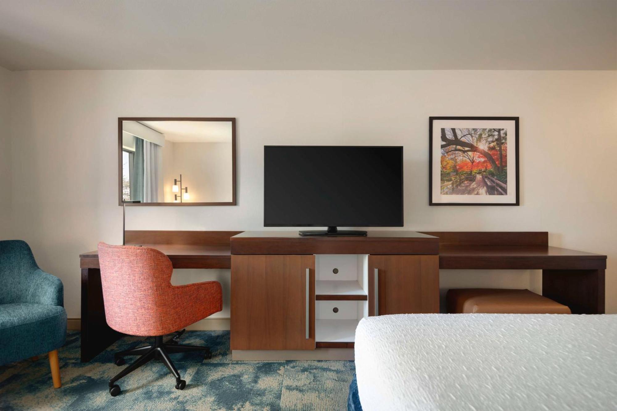 Hampton Inn & Suites Сан Маркос Экстерьер фото